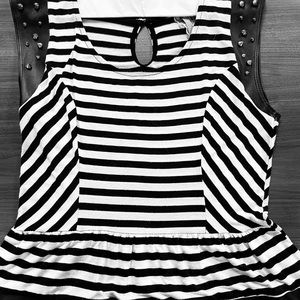 Black and white cute tank top with flare bottom and spiked shoulders